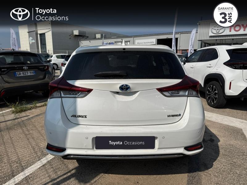 Photo 4 de l’annonce de TOYOTA Auris d’occasion à vendre à SÈTE