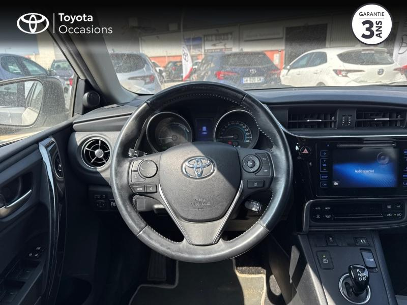 Photo 9 de l’annonce de TOYOTA Auris d’occasion à vendre à SÈTE