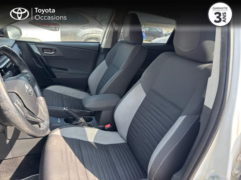 Photo 11 de l’annonce de TOYOTA Auris d’occasion à vendre à SÈTE