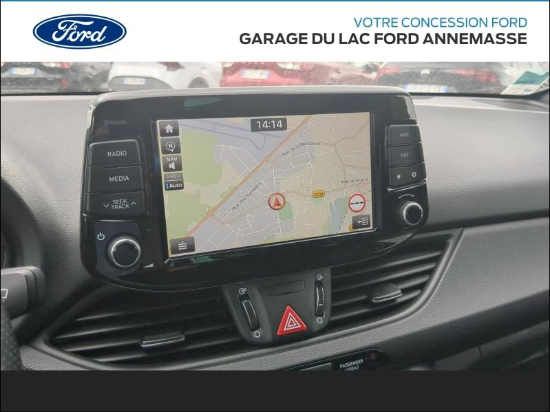 Photo 7 de l’annonce de HYUNDAI i30 Fastback d’occasion à vendre à ANNEMASSE