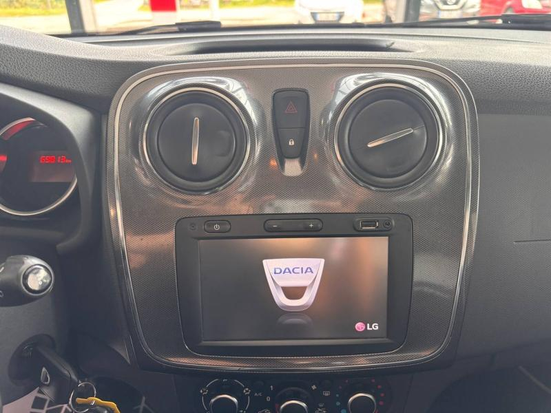 Photo 17 de l’annonce de DACIA Sandero d’occasion à vendre à THONON