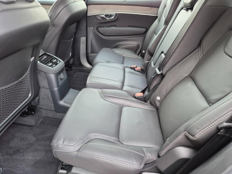 Photo 6 de l’annonce de VOLVO XC90 d’occasion à vendre à AVIGNON