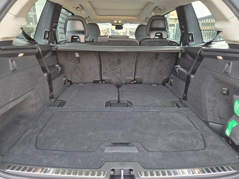 Photo 8 de l’annonce de VOLVO XC90 d’occasion à vendre à AVIGNON