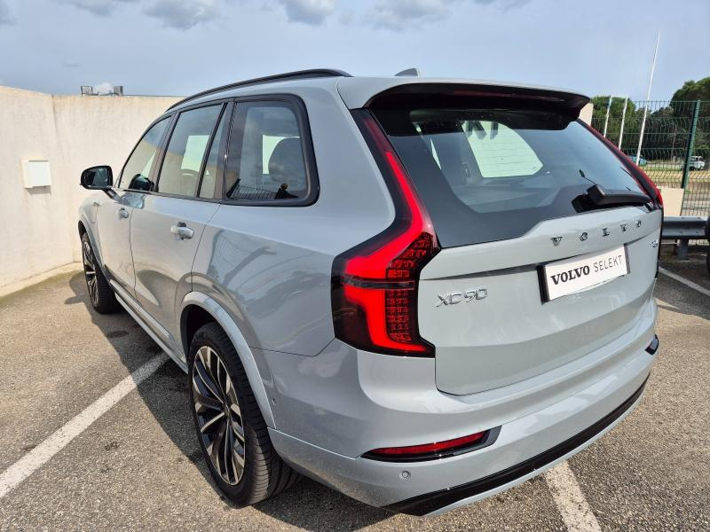 Photo 13 de l’annonce de VOLVO XC90 d’occasion à vendre à AVIGNON
