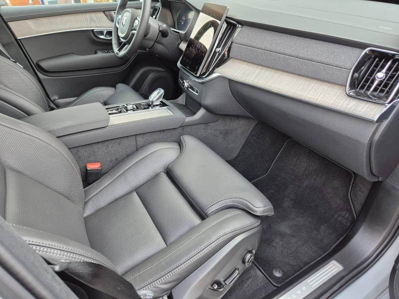 Photo 15 de l’annonce de VOLVO XC90 d’occasion à vendre à AVIGNON