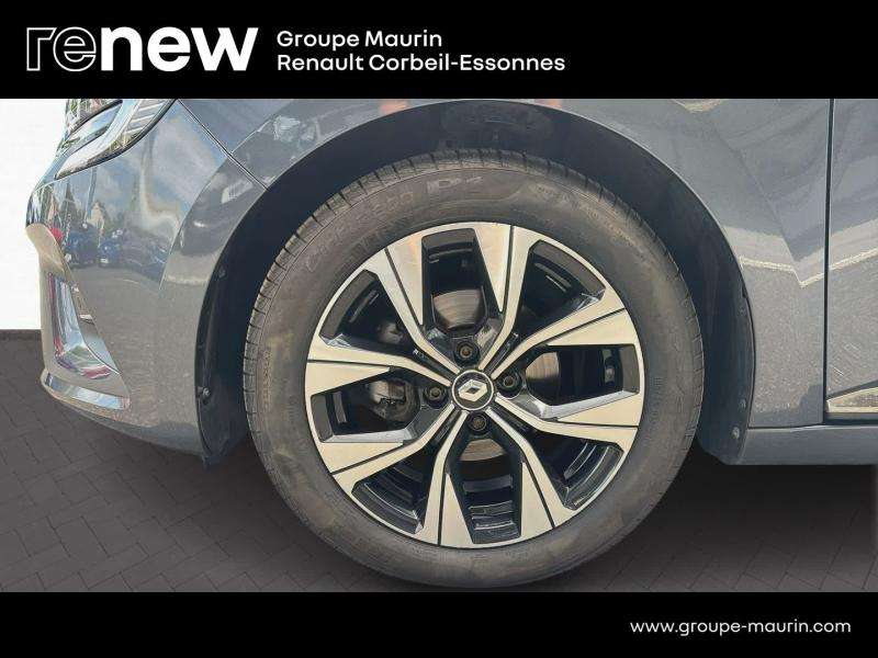 Photo 9 de l’annonce de RENAULT Clio d’occasion à vendre à CORBEIL-ESSONNES