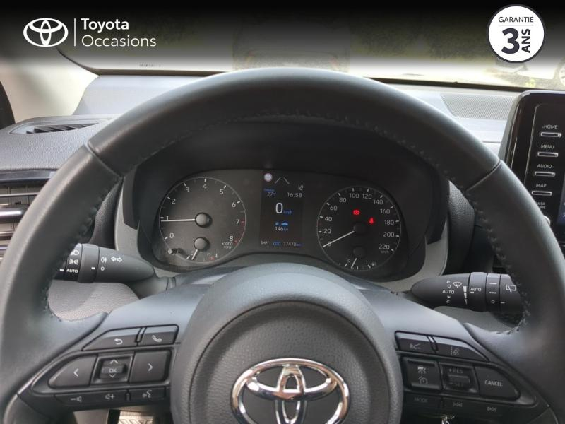 Photo 13 de l’annonce de TOYOTA Yaris d’occasion à vendre à NÎMES