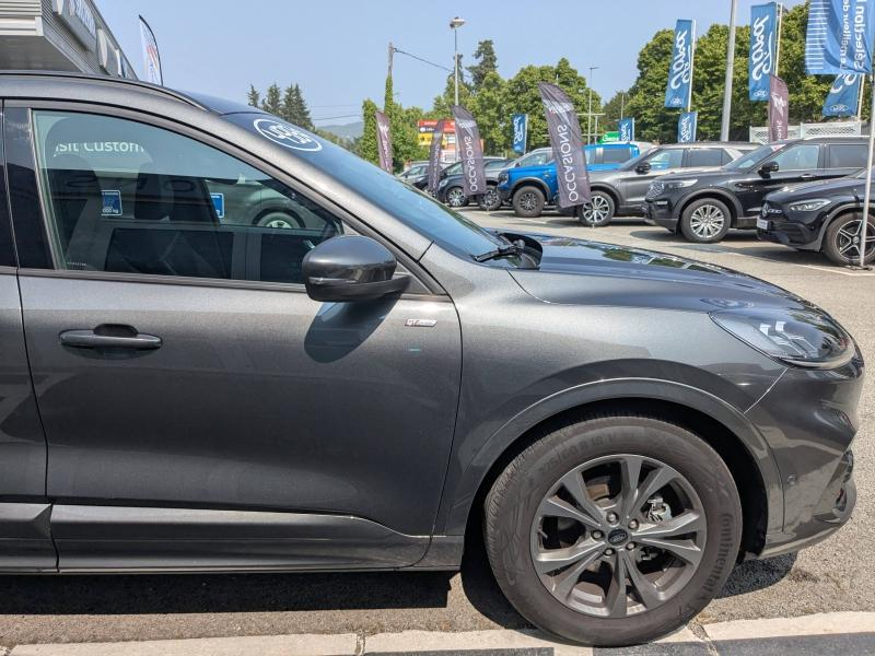 Photo 5 de l’annonce de FORD Kuga d’occasion à vendre à DRAGUIGNAN