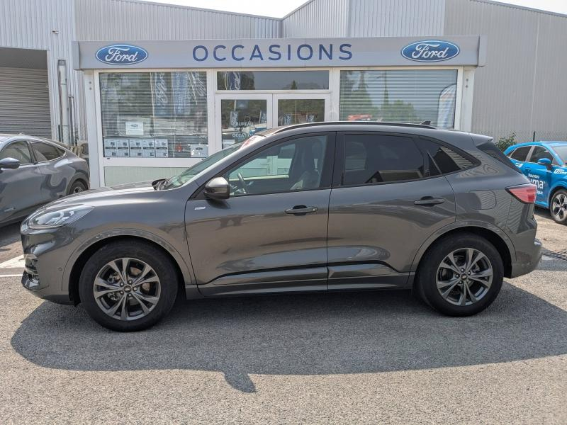 Photo 10 de l’annonce de FORD Kuga d’occasion à vendre à DRAGUIGNAN