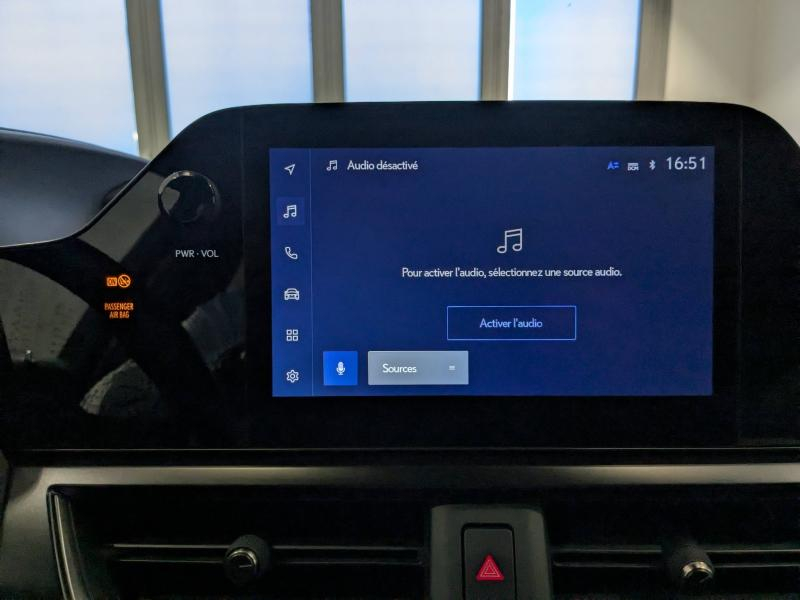 Photo 7 de l’annonce de LEXUS UX d’occasion à vendre à AUBIÈRE