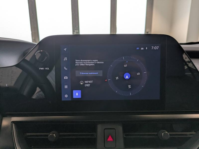 Photo 6 de l’annonce de LEXUS UX d’occasion à vendre à AUBIÈRE