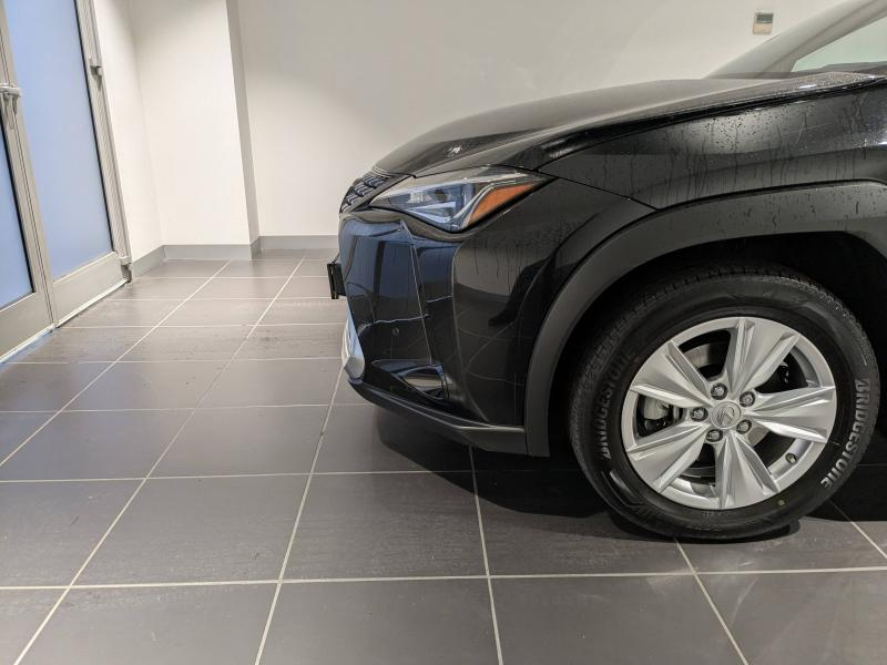 Photo 17 de l’annonce de LEXUS UX d’occasion à vendre à AUBIÈRE