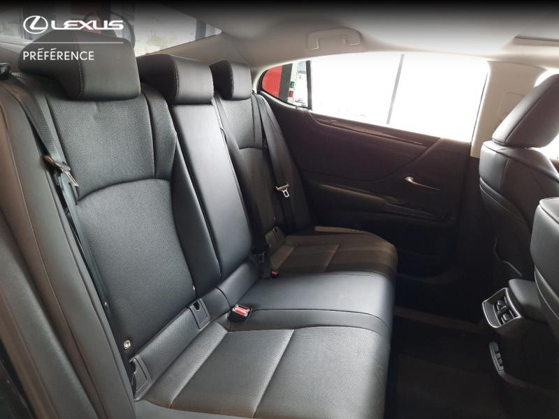 Photo 7 de l’annonce de LEXUS ES d’occasion à vendre à LATTES