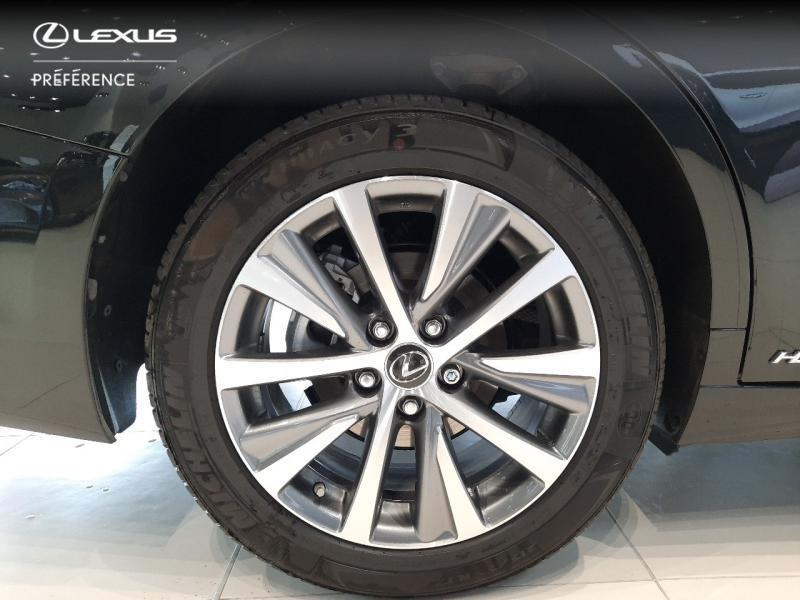 Photo 14 de l’annonce de LEXUS ES d’occasion à vendre à LATTES