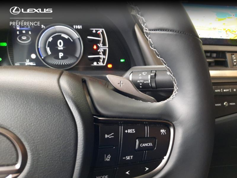 Photo 20 de l’annonce de LEXUS ES d’occasion à vendre à LATTES