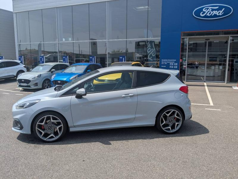 Photo 3 de l’annonce de FORD Fiesta d’occasion à vendre à FRÉJUS