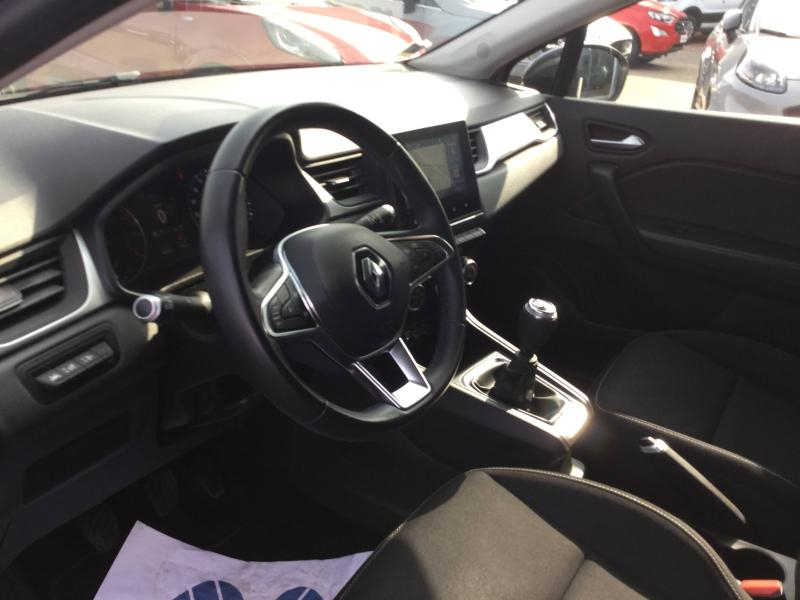 Photo 8 de l’annonce de RENAULT Captur d’occasion à vendre à AVIGNON