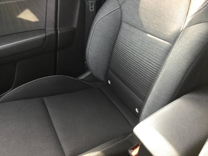 Photo 15 de l’annonce de RENAULT Captur d’occasion à vendre à AVIGNON