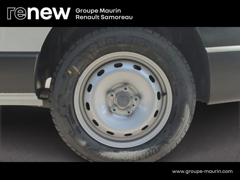 Photo 7 de l’annonce de RENAULT Trafic Fg VUL d’occasion à vendre à SAMOREAU