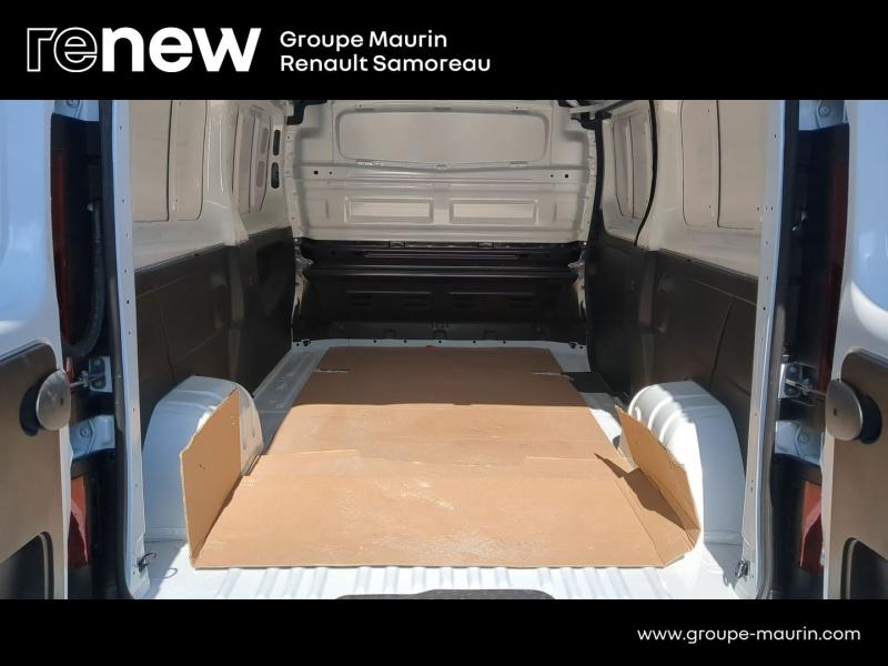 Photo 8 de l’annonce de RENAULT Trafic Fg VUL d’occasion à vendre à SAMOREAU