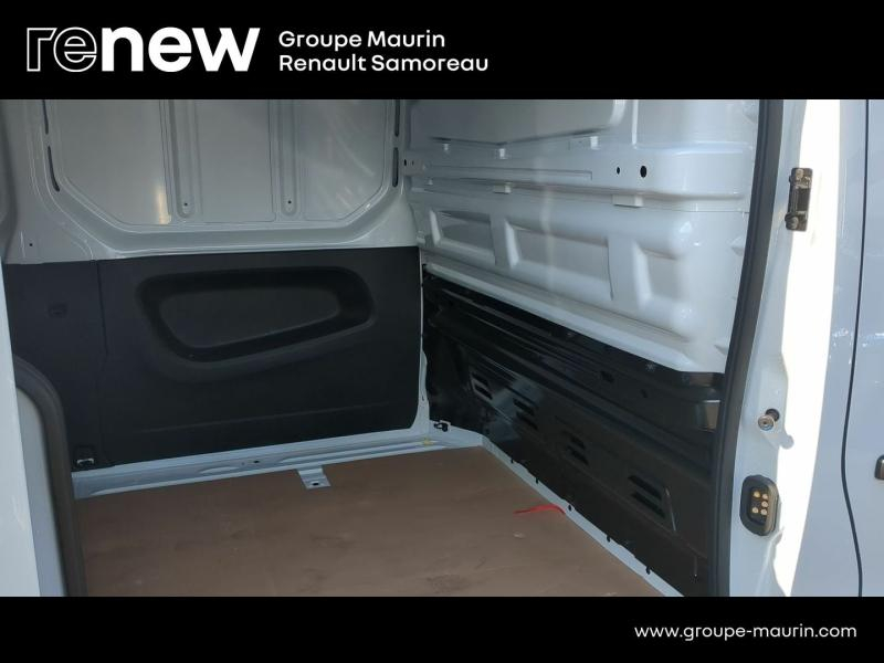 Photo 9 de l’annonce de RENAULT Trafic Fg VUL d’occasion à vendre à SAMOREAU