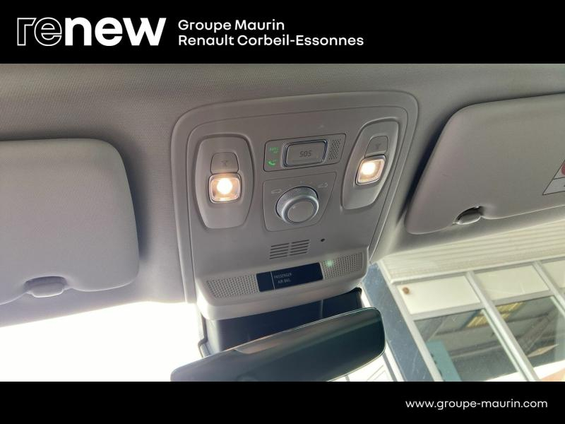 Photo 15 de l’annonce de RENAULT Megane d’occasion à vendre à CORBEIL-ESSONNES