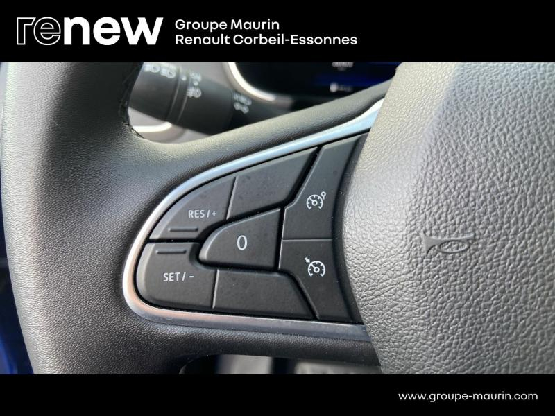 Photo 16 de l’annonce de RENAULT Megane d’occasion à vendre à CORBEIL-ESSONNES