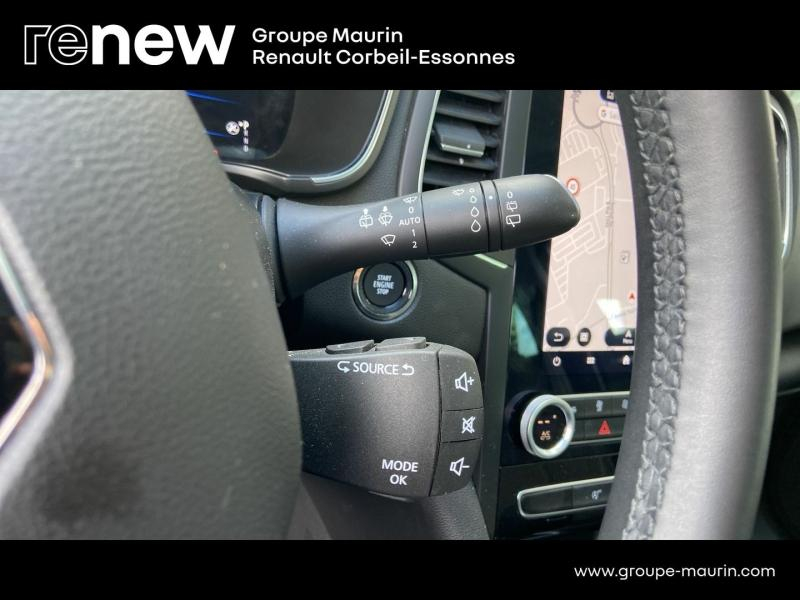 Photo 20 de l’annonce de RENAULT Megane d’occasion à vendre à CORBEIL-ESSONNES