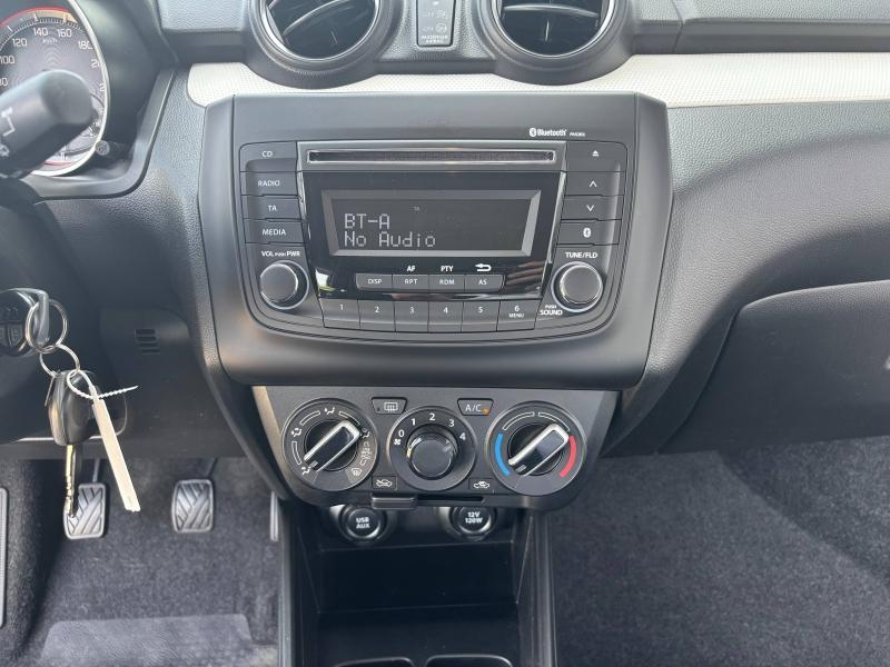 Photo 15 de l’annonce de SUZUKI Swift d’occasion à vendre à LA GARDE