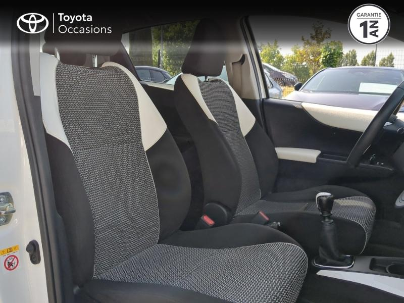 Photo 6 de l’annonce de TOYOTA Yaris d’occasion à vendre à MONTFAVET