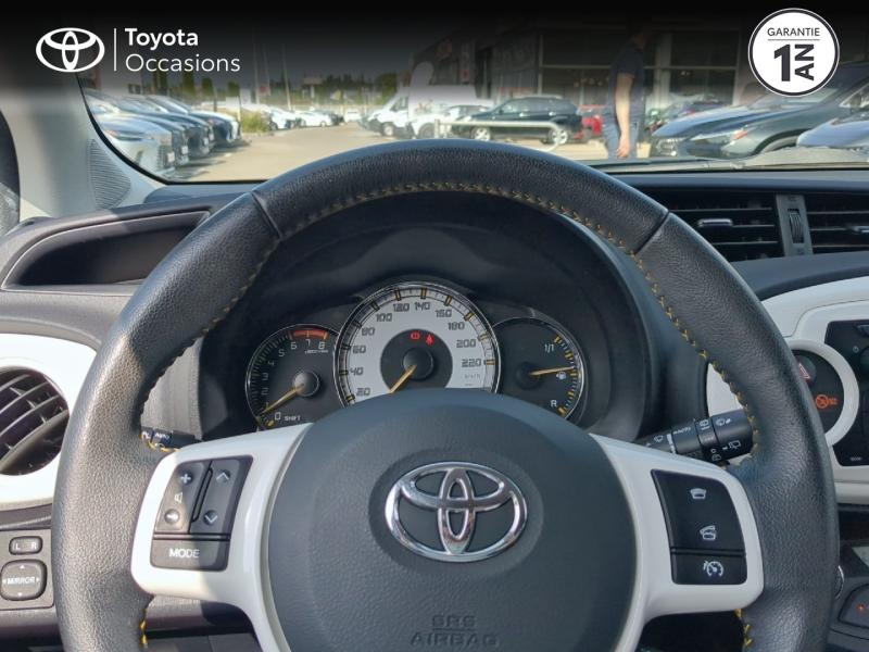Photo 13 de l’annonce de TOYOTA Yaris d’occasion à vendre à MONTFAVET