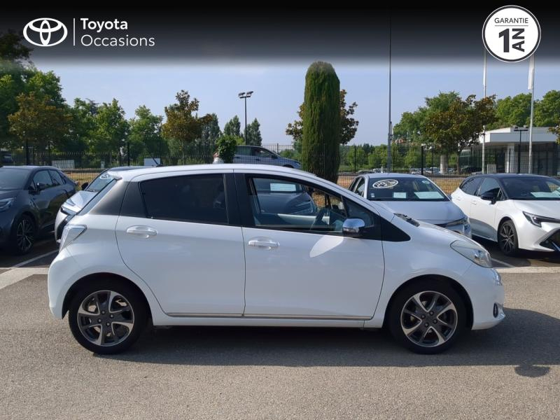 Photo 17 de l’annonce de TOYOTA Yaris d’occasion à vendre à MONTFAVET