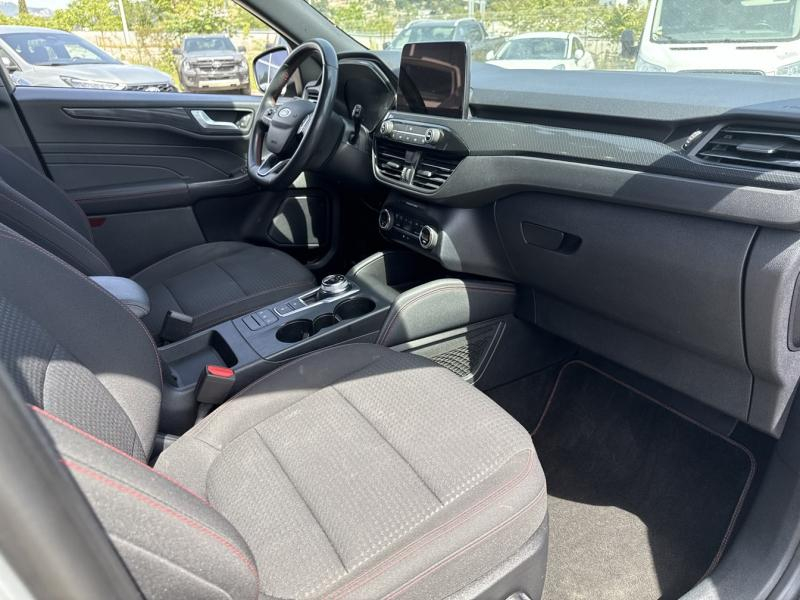 Photo 7 de l’annonce de FORD Kuga d’occasion à vendre à LA VALETTE