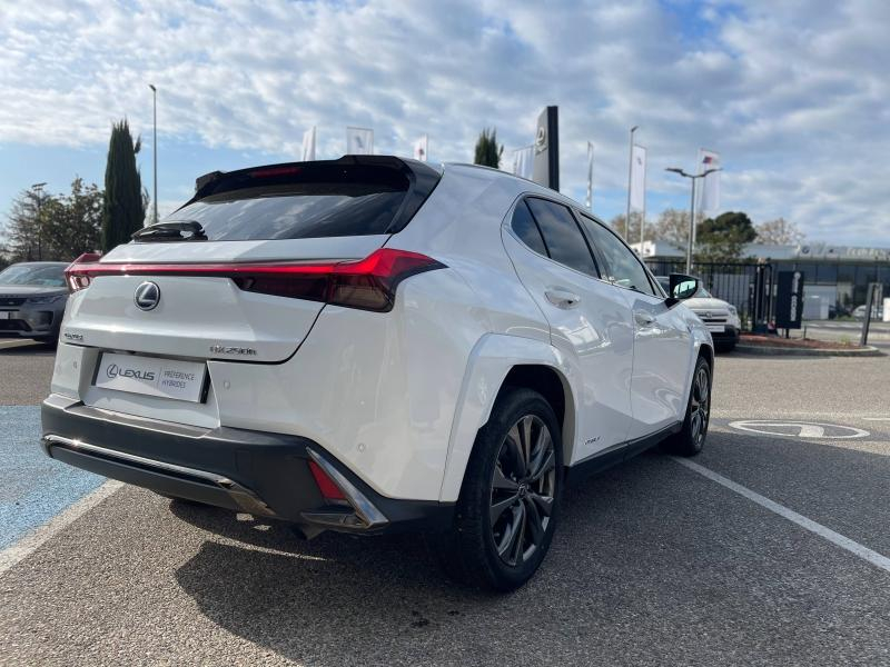 Photo 3 de l’annonce de LEXUS UX d’occasion à vendre à MONTFAVET