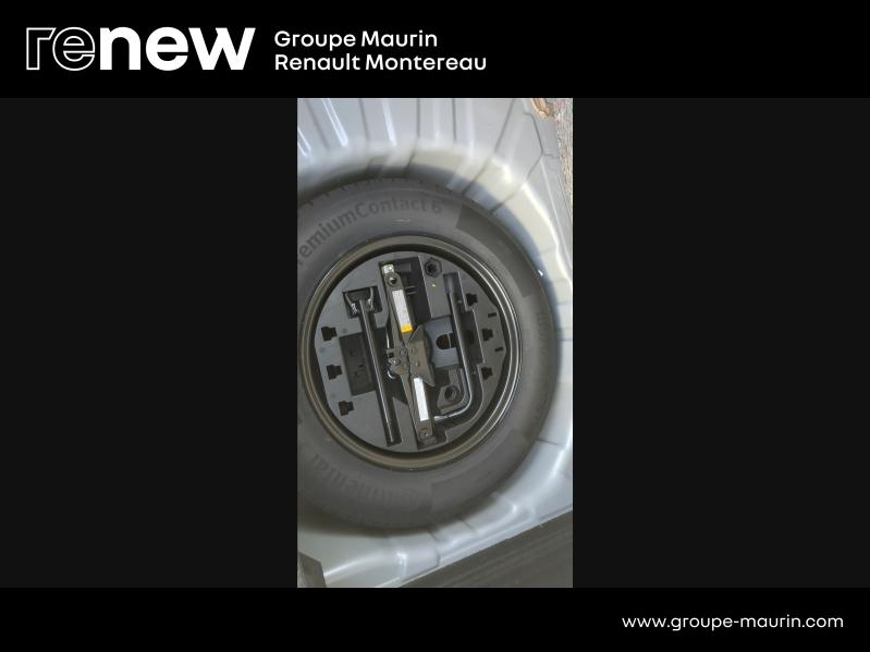 Photo 13 de l’annonce de RENAULT Clio d’occasion à vendre à VARENNES SUR SEINE