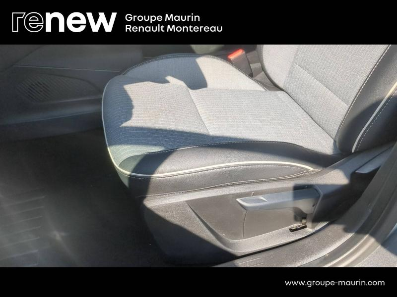 Photo 19 de l’annonce de RENAULT Clio d’occasion à vendre à VARENNES SUR SEINE