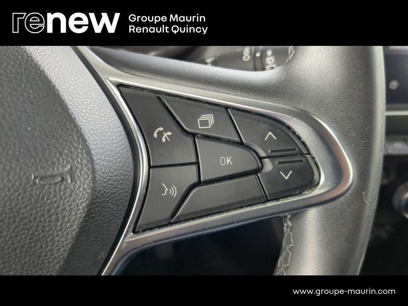 Photo 15 de l’annonce de RENAULT Captur d’occasion à vendre à QUINCY-SOUS-SÉNART