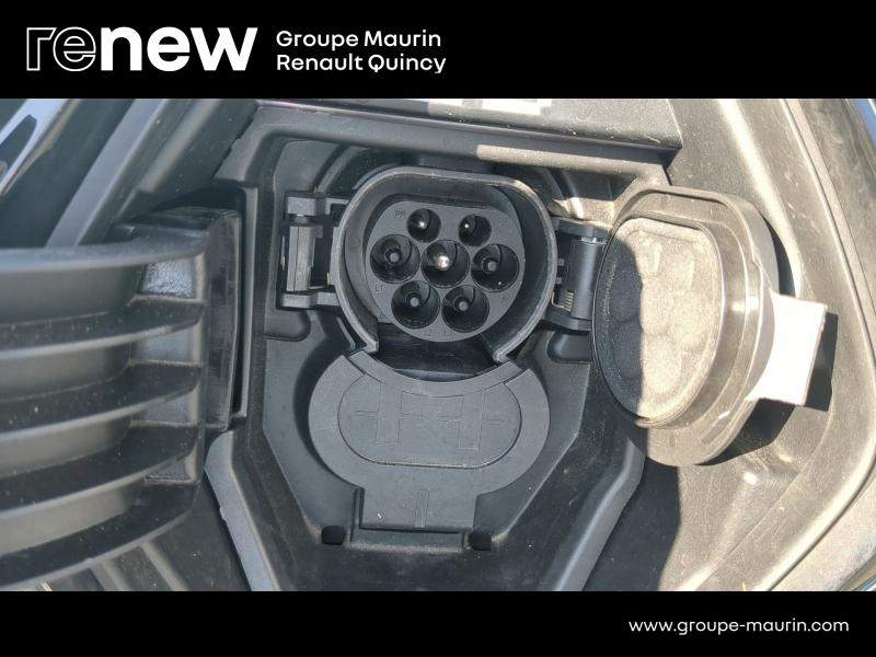 Photo 9 de l’annonce de RENAULT Zoe d’occasion à vendre à QUINCY-SOUS-SÉNART
