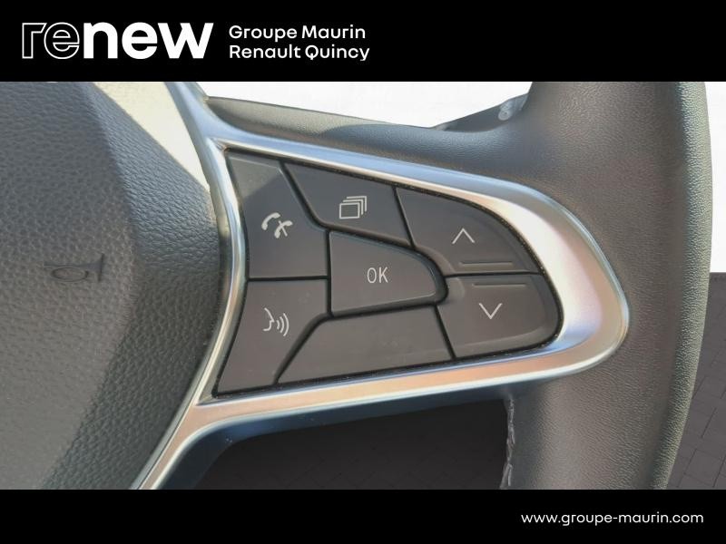 Photo 18 de l’annonce de RENAULT Zoe d’occasion à vendre à QUINCY-SOUS-SÉNART