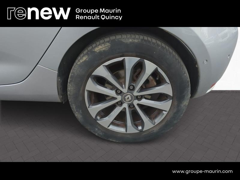 Photo 8 de l’annonce de RENAULT Zoe d’occasion à vendre à QUINCY-SOUS-SÉNART