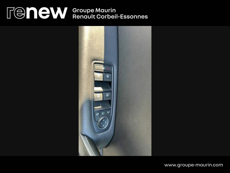 Photo 13 de l’annonce de RENAULT Captur d’occasion à vendre à CORBEIL-ESSONNES