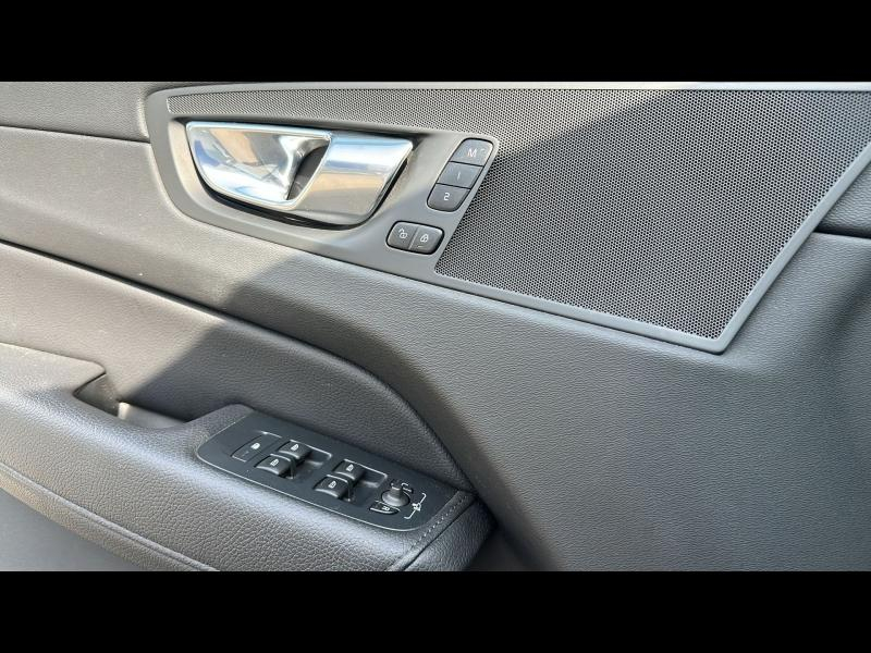 Photo 12 de l’annonce de VOLVO XC60 d’occasion à vendre à AIX-EN-PROVENCE