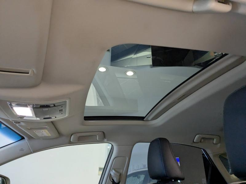 Photo 10 de l’annonce de LEXUS NX d’occasion à vendre à AUBIÈRE