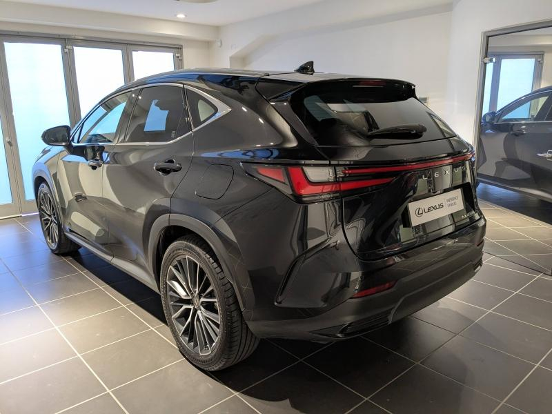 Photo 6 de l’annonce de LEXUS NX d’occasion à vendre à AUBIÈRE