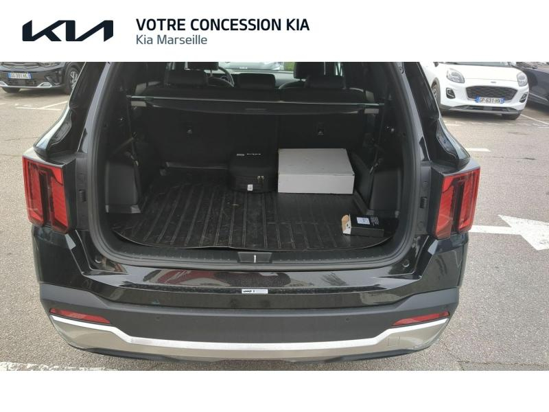 Photo 12 de l’annonce de KIA Sorento d’occasion à vendre à MARSEILLE
