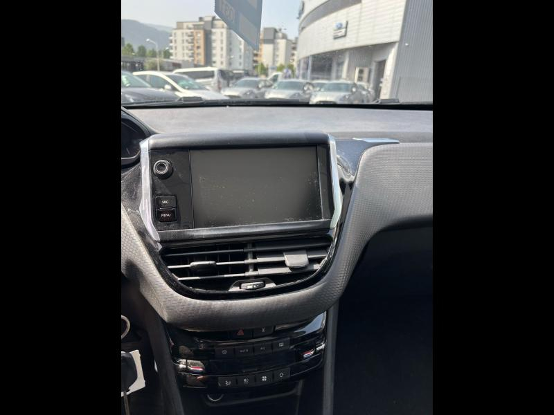 Photo 12 de l’annonce de PEUGEOT 2008 d’occasion à vendre à ANNECY