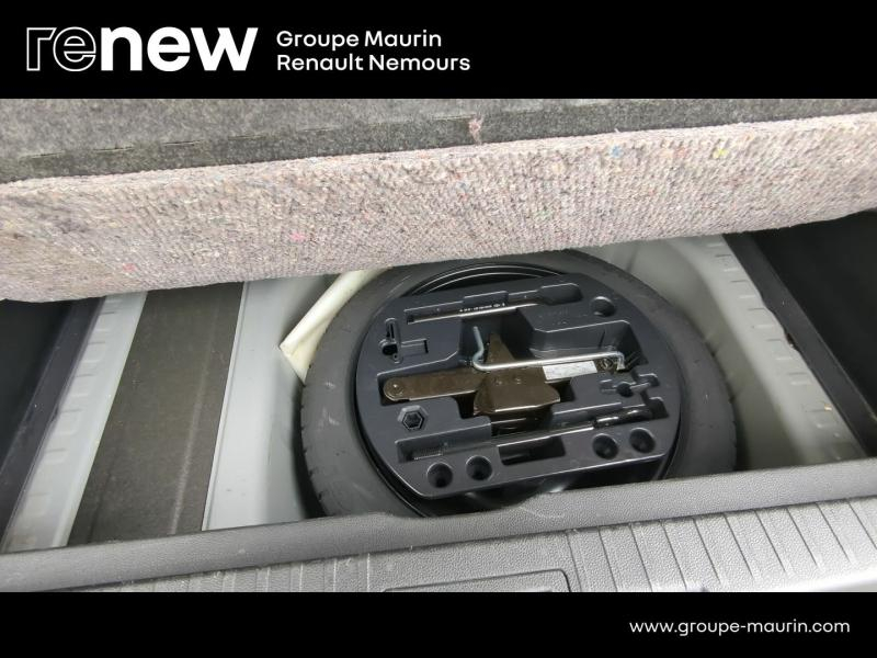 Photo 14 de l’annonce de RENAULT Captur d’occasion à vendre à SAINT PIERRE LES NEMOURS