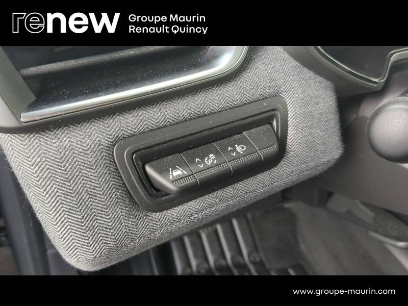 Photo 11 de l’annonce de RENAULT Clio d’occasion à vendre à QUINCY-SOUS-SÉNART