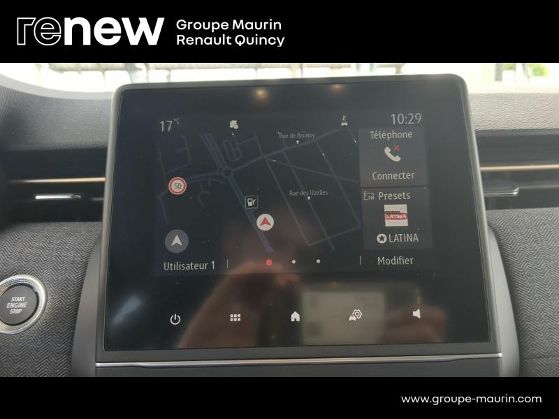 Photo 17 de l’annonce de RENAULT Clio d’occasion à vendre à QUINCY-SOUS-SÉNART