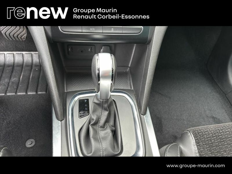 Photo 17 de l’annonce de RENAULT Megane d’occasion à vendre à CORBEIL-ESSONNES